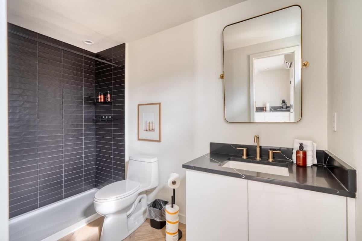 Albertaarts Happy Place Townhome - 91 Walkscore